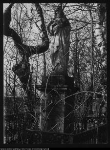 Krynki, cmentarz przykościelny