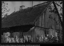 Pomiany, chata wiejska