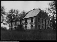 Cisów, dwór Brzostowskich