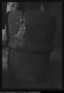 Kamienna Stara, kamienna chrzcielnica z 1603 r.