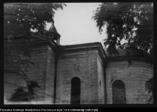 Karolin, kości&oacute;ł