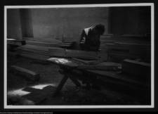 Wizna, odbudowa kościoła (przygotowanie konstrukcji chóru)