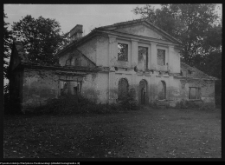 Hieronimowo, oficyna pałacowa, elewacja frontowa