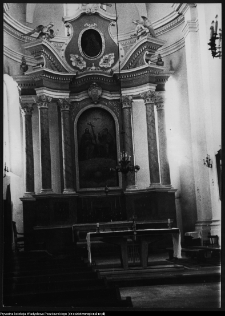 Drohiczyn, Ołtarz główny w katedrze Trójcy Przenajświętszej