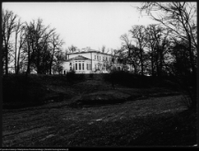 Ciechanowiec, widok na ogród i pałac