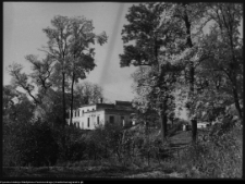 Ciechanowiec, widok na ogród i pałac