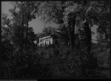 Ciechanowiec, widok na ogród i pałac