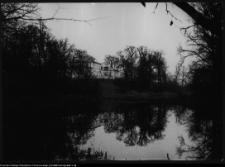 Ciechanowiec, widok na ogr&oacute;d i pałac