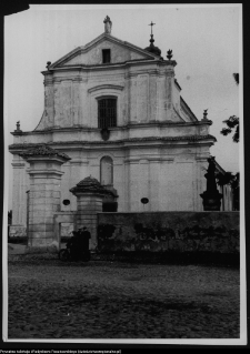 Ciechanowiec, kości&oacute;ł pw. Tr&oacute;jcy Przenajświętszej