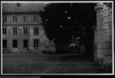 Ciechanowiec, budynki poklasztorne