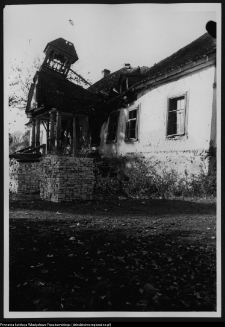 Łosośna, dw&oacute;r