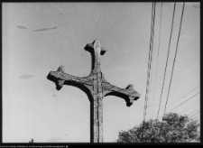 Jaminy, krzyż przydrożny