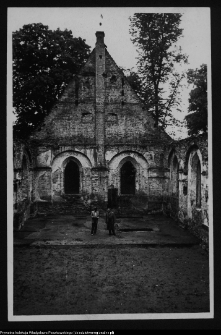 Banie Mazurskie, kościół