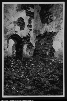 Banie Mazurskie, kościół