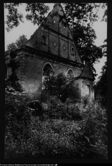 Banie Mazurskie, kości&oacute;ł