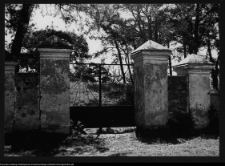 Sejny, brama cmentarna św. Jerzego