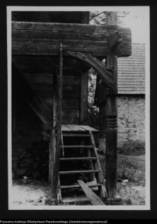 Kalin&oacute;wka Kościelna, lamus drewniany